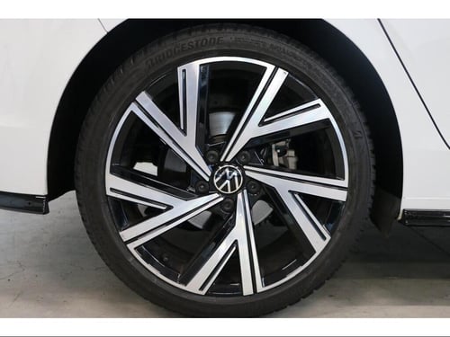 VOLKSWAGEN Golf 1.5 etsi evo r-line 130cv dsg