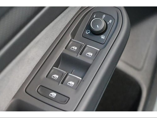 VOLKSWAGEN Golf 1.5 etsi evo r-line 130cv dsg