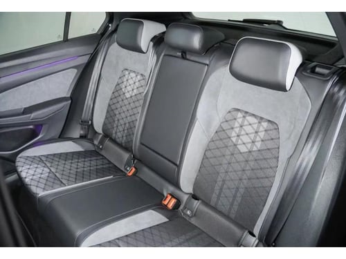 VOLKSWAGEN Golf 1.5 etsi evo r-line 130cv dsg