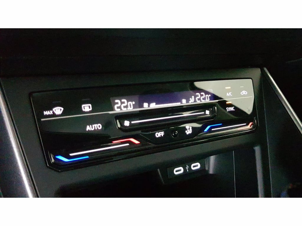 VOLKSWAGEN Polo 1.0 tsi style 110cv dsg