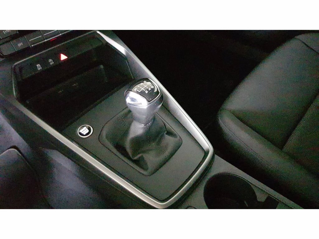 AUDI A3 sportback 35 1.5 tfsi business