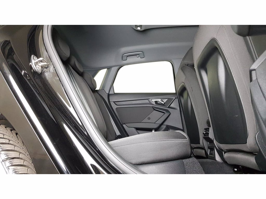 AUDI A3 sportback 35 1.5 tfsi business