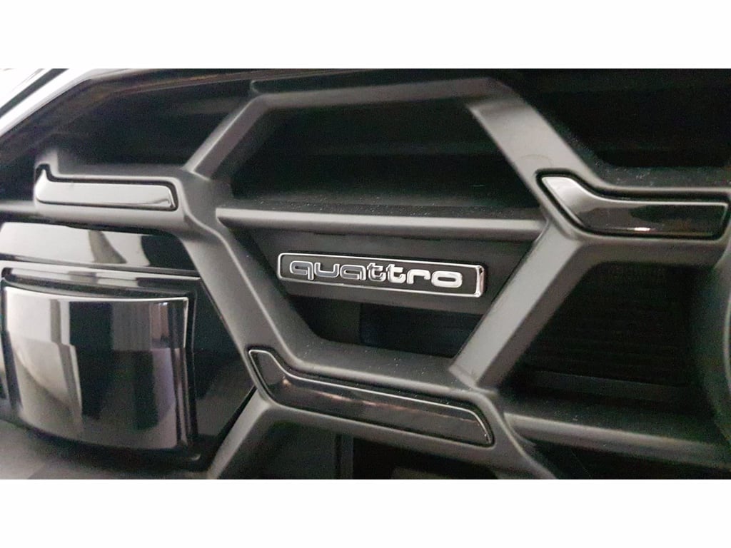 AUDI A6 avant 40 2.0 tdi mhev 12v s line edition quattro s-tronic