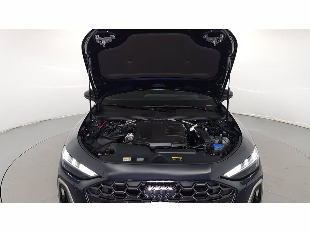 AUDI A5 berlina 2.0 tdi mhev+ launch edition one quattro 204cv s-tronic
