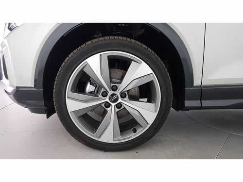 AUDI Q2 30 1.0 tfsi business advanced 116cv