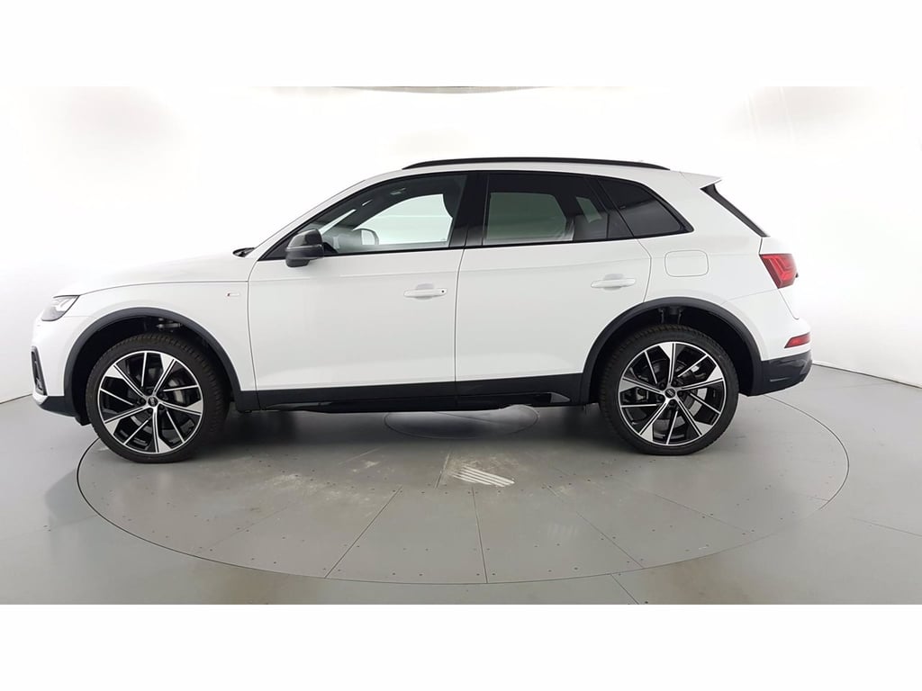 AUDI Q5 55 2.0 tfsi e identity black quattro s-tronic