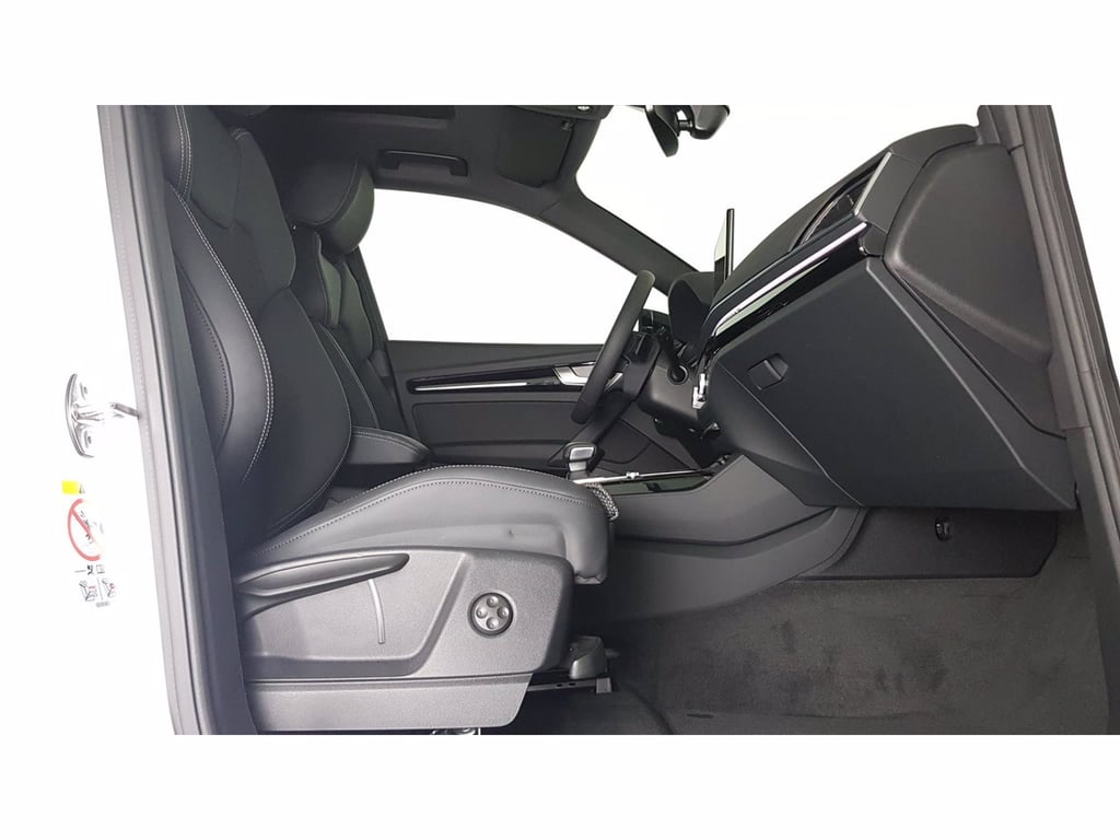 AUDI Q5 55 2.0 tfsi e identity black quattro s-tronic
