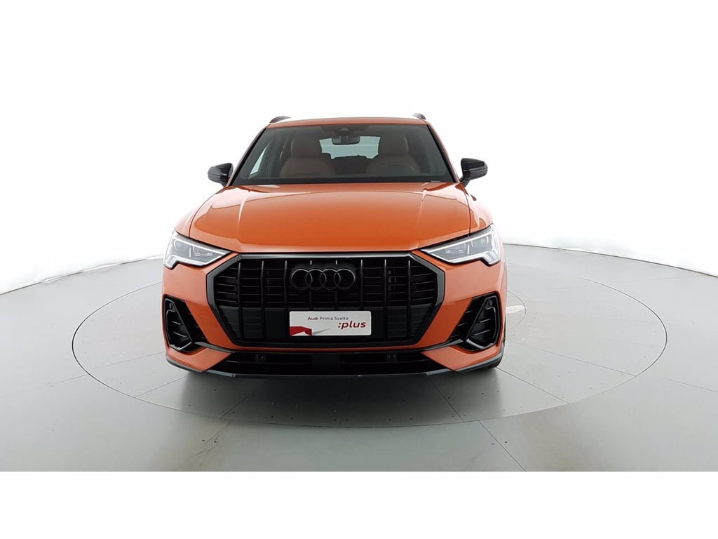 AUDI Q3 35 1.5 tfsi identity black s-tronic