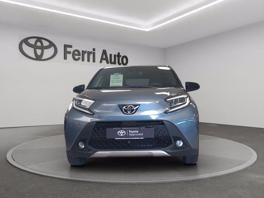 TOYOTA Aygo x 1.0 lounge 72cv