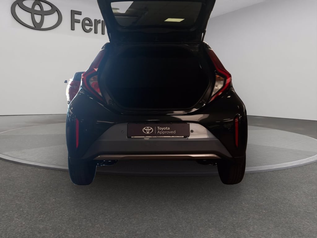 TOYOTA Aygo x 1.0 lounge 72cv