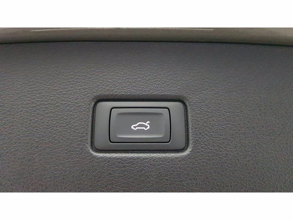AUDI Q5 sportback 40 2.0 tdi mhev 12v s line quattro s-tronic
