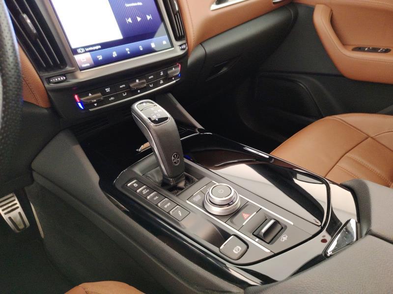 MASERATI Levante 2.0 mhev gt 330cv auto