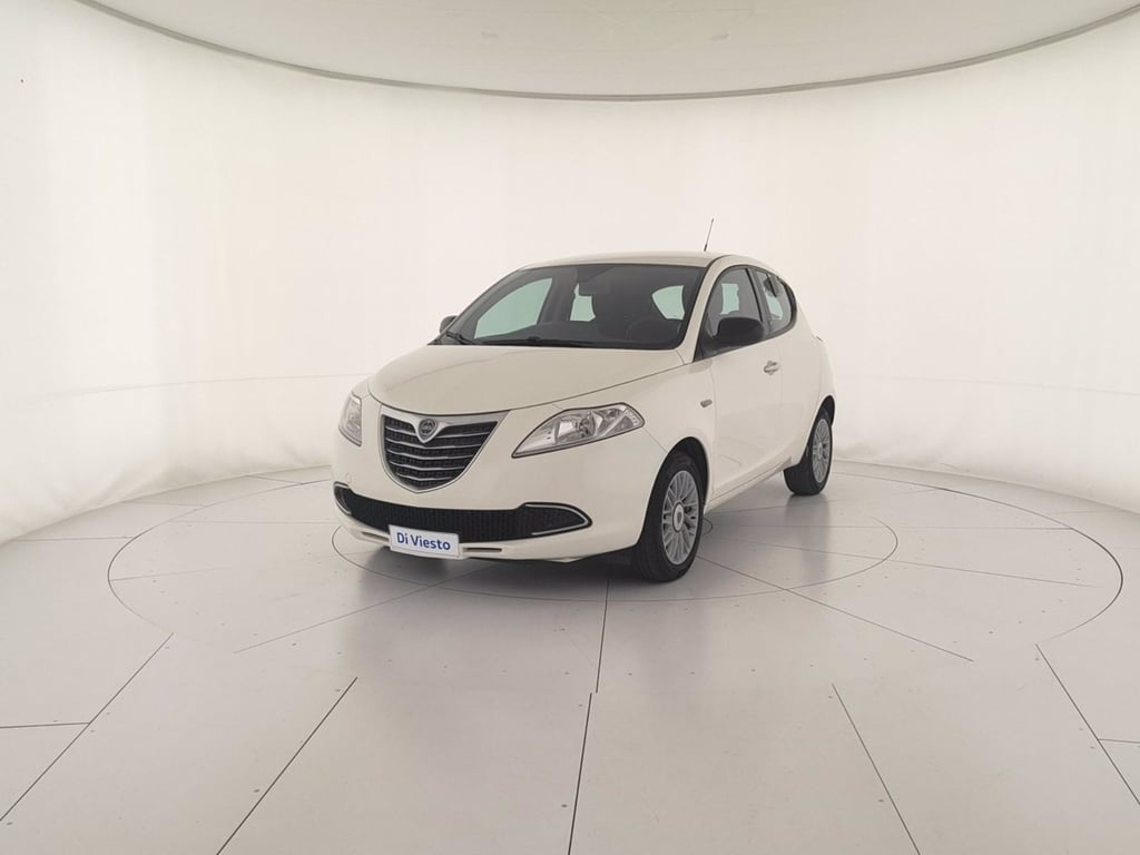 LANCIA Ypsilon 1.2 8v silver s&s 69cv e6