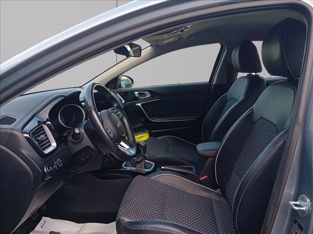 KIA Xceed 1.5 t-gdi mhev business 160cv imt