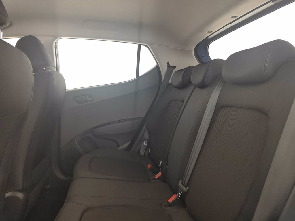 HYUNDAI i10 1.0
