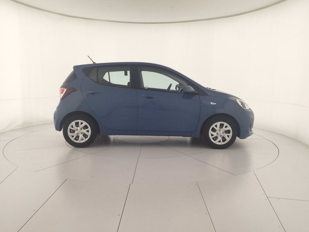HYUNDAI i10 1.0