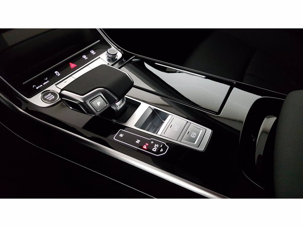 AUDI A8 50 3.0 tdi mhev quattro tiptronic