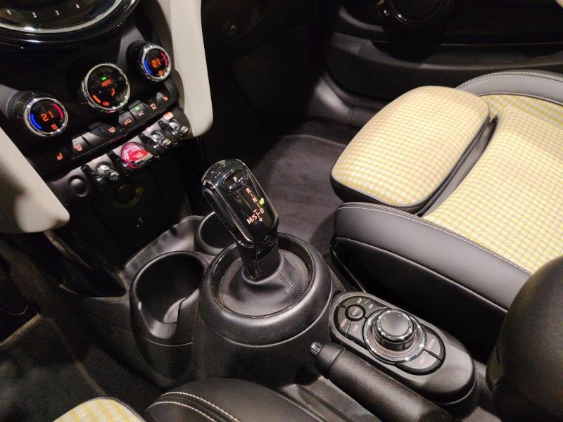 MINI Mini cabrio 1.5 cooper classic auto