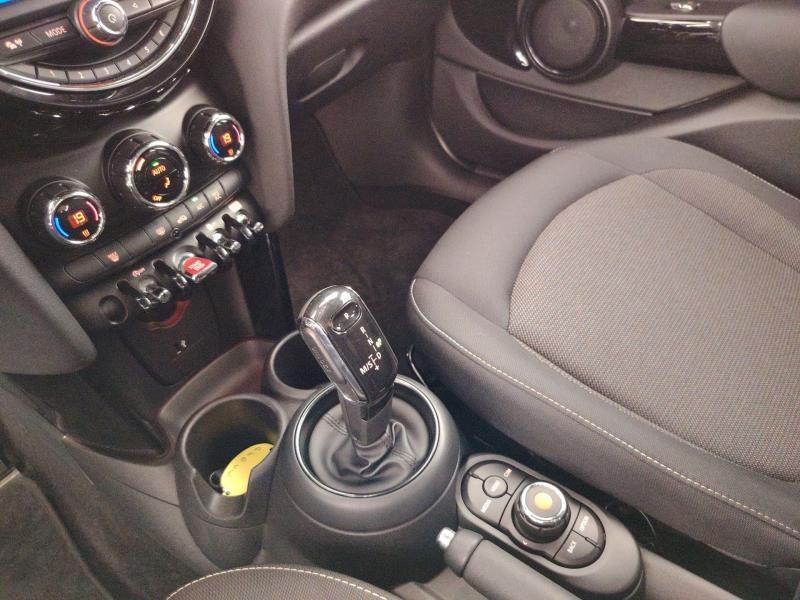MINI Mini 5p 1.5 cooper d boost auto