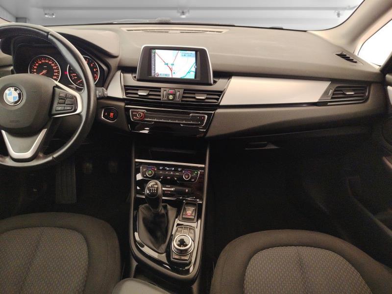 BMW 218i active tourer advantage my15
