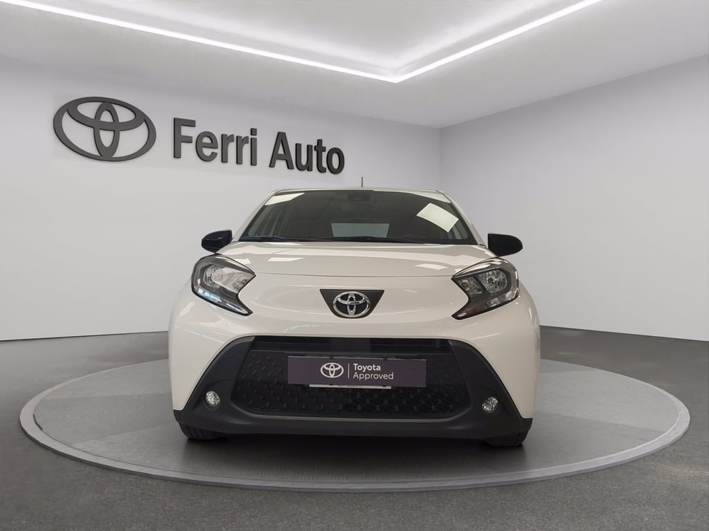 TOYOTA Aygo x 1.0 active 72cv s-cvt