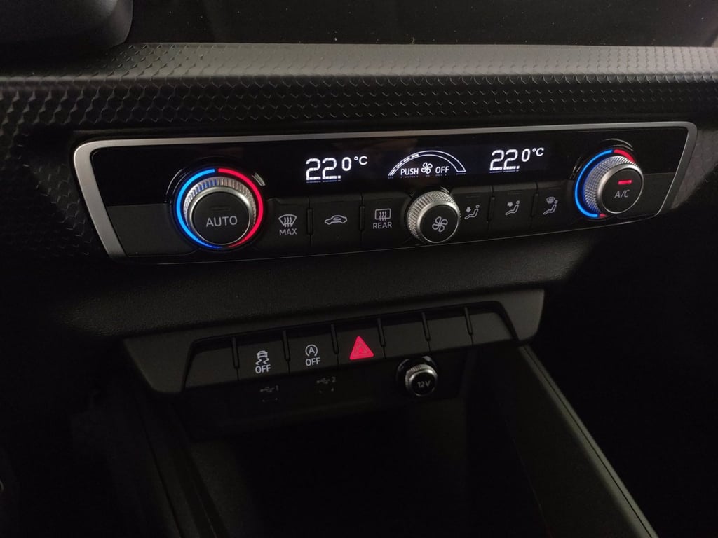 AUDI A1 allstreet 30 1.0 tfsi business 116cv