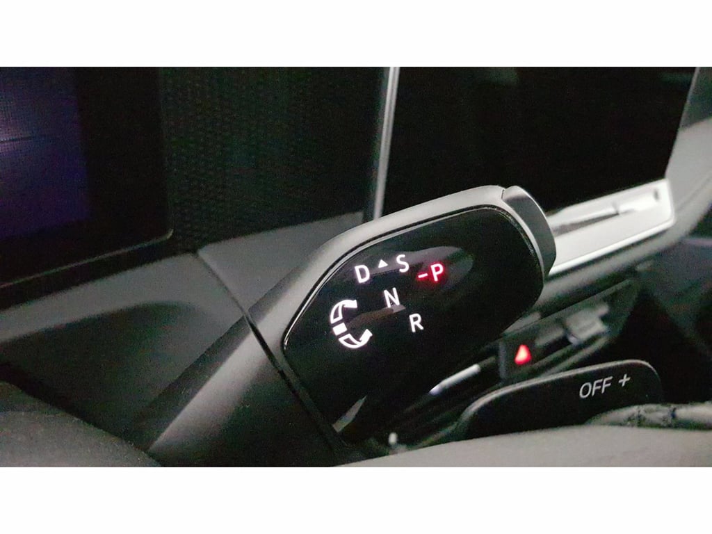 VOLKSWAGEN Tiguan 1.5 etsi life 150cv dsg