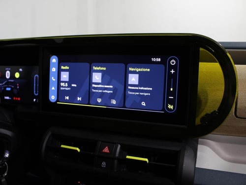 FIAT Grande panda 1.2 hybrid la prima 110cv edct