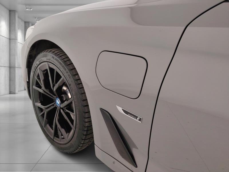 BMW 530e touring xdrive msport auto
