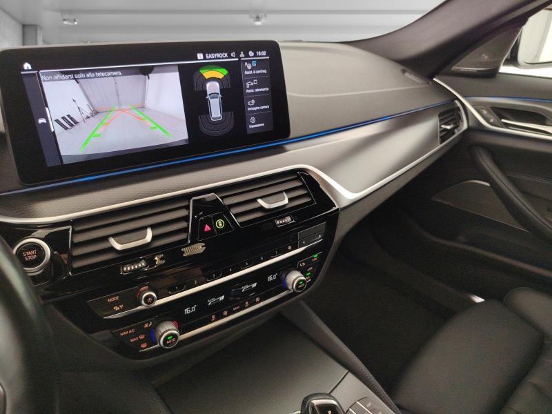 BMW 530e touring xdrive msport auto