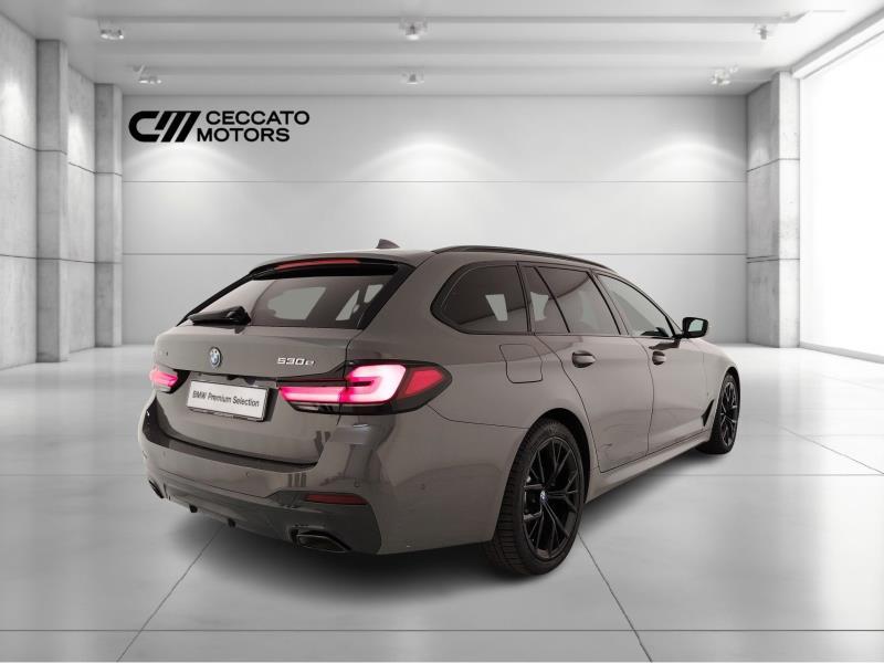 BMW 530e touring xdrive msport auto