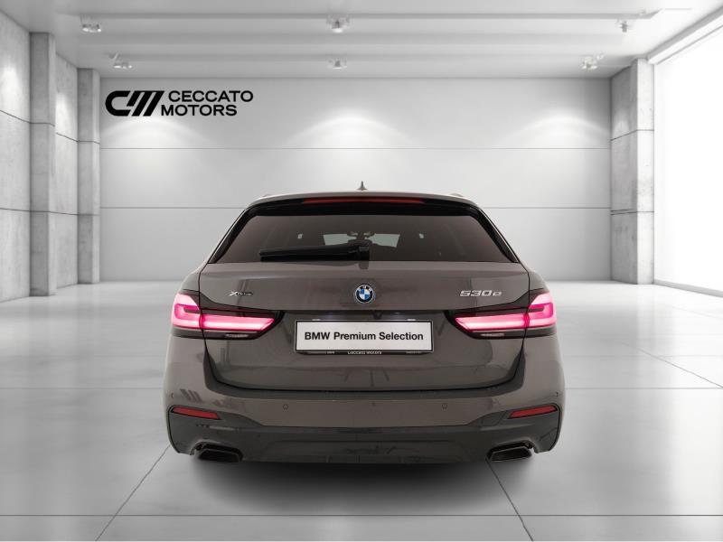 BMW 530e touring xdrive msport auto