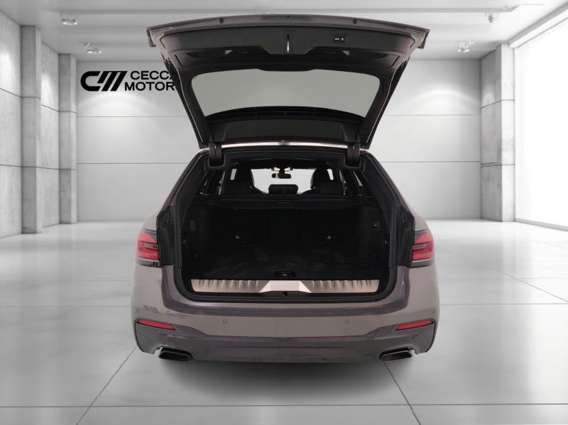 BMW 530e touring xdrive msport auto