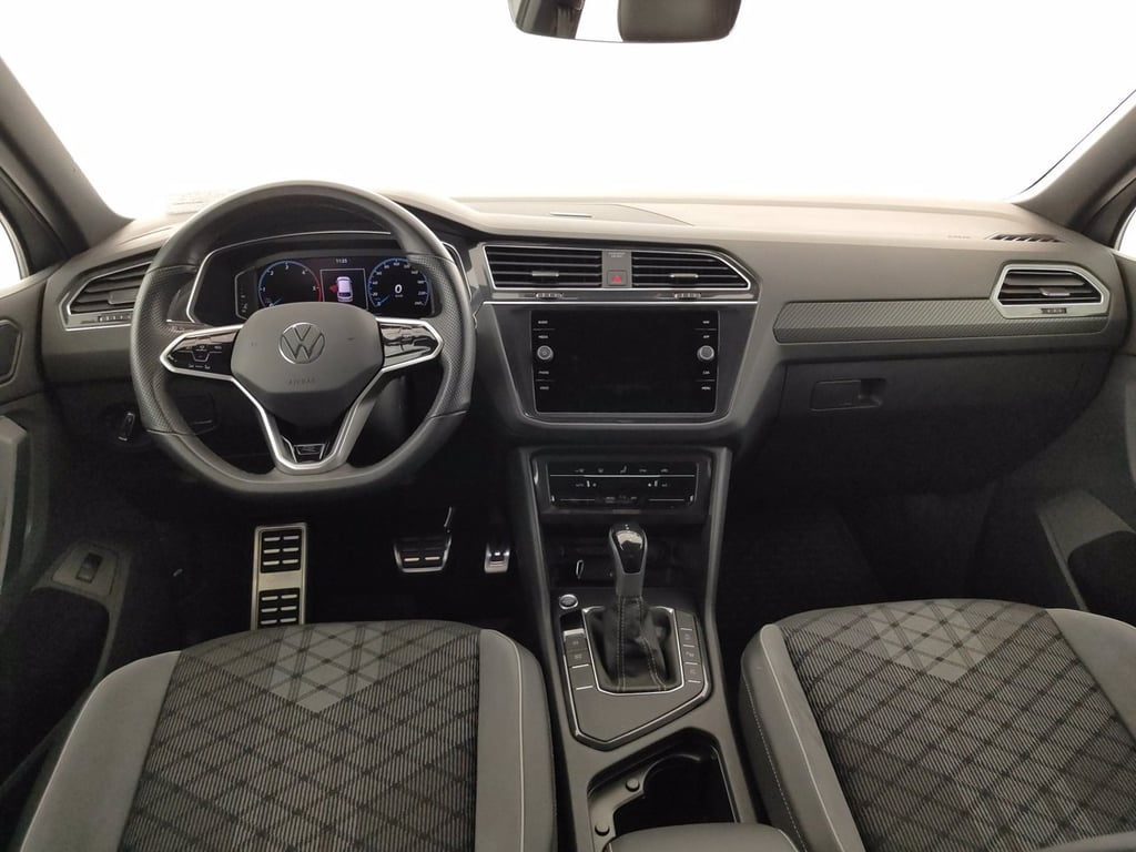 VOLKSWAGEN Tiguan 2.0 tdi r-line 150cv dsg