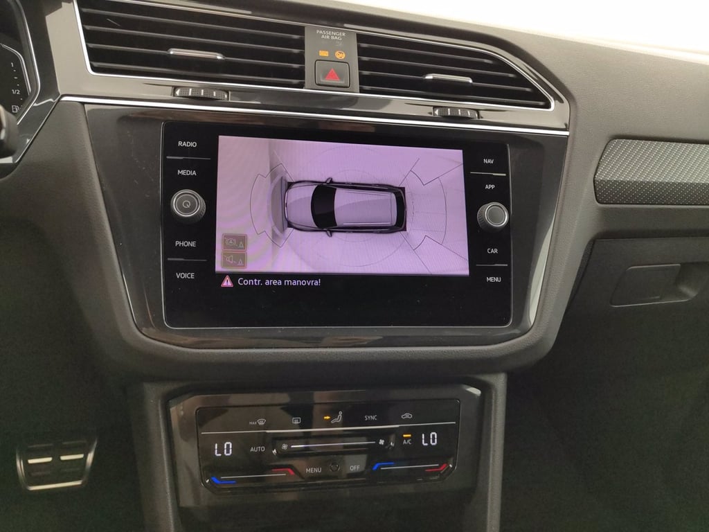 VOLKSWAGEN Tiguan 2.0 tdi r-line 150cv dsg