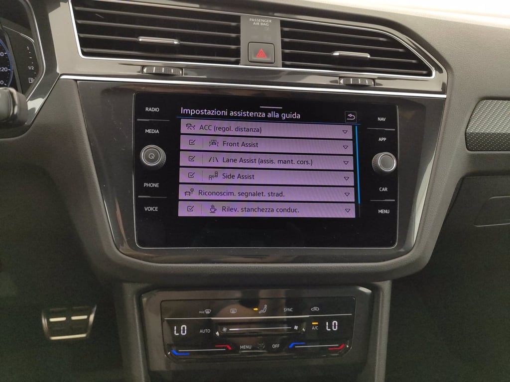 VOLKSWAGEN Tiguan 2.0 tdi r-line 150cv dsg