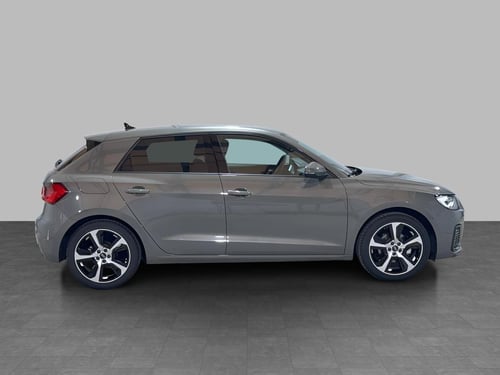 AUDI A1 sportback 30 1.0 tfsi business 116cv s-tronic