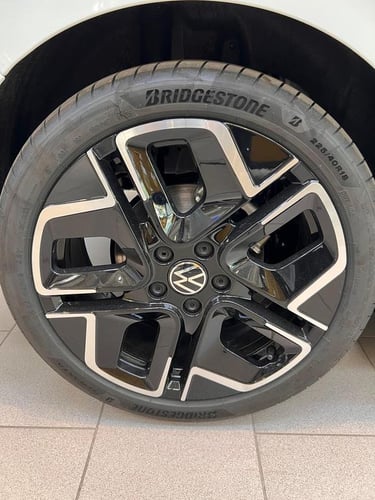 VOLKSWAGEN Golf 1.5 etsi r-line 115cv dsg