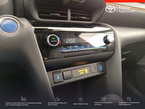 TOYOTA Yaris cross 1.5h orange edition fwd 116cv e-cvt