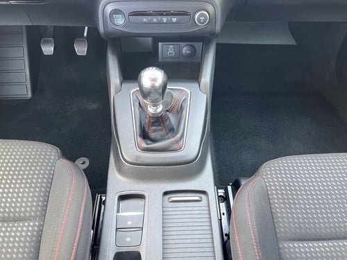 FORD Focus 1.0t ecoboost h st-line x 125cv