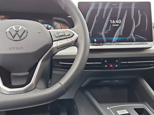 VOLKSWAGEN Golf 1.5 tsi ehybrid life 204cv dsg
