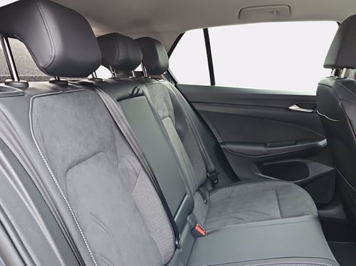 VOLKSWAGEN Golf 1.5 tsi ehybrid life 204cv dsg