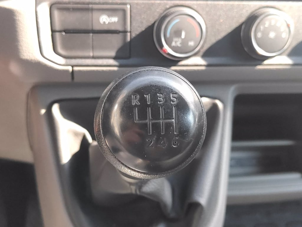 VOLKSWAGEN Crafter 50/35 2.0 tdi 140cv tr.post. l3 cab business
