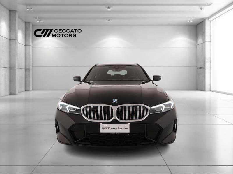 BMW 320d touring mhev 48v xdrive msport auto