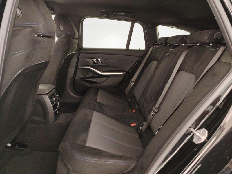 BMW 320d touring mhev 48v xdrive msport auto