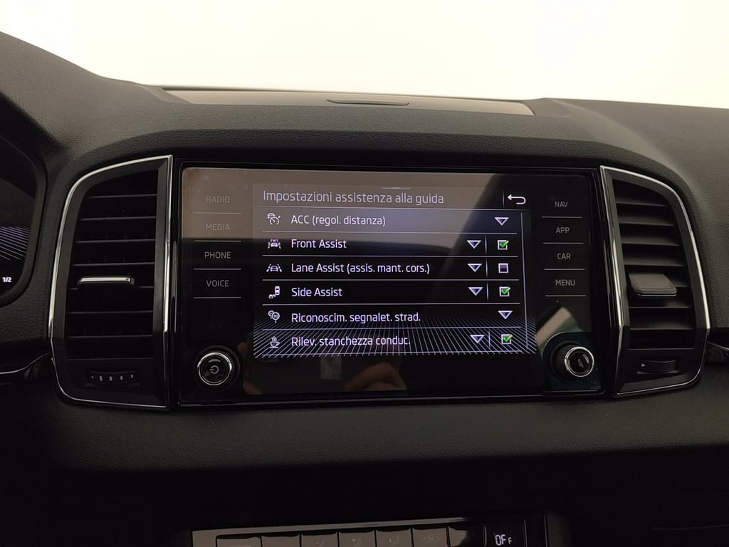 SKODA Karoq 2.0 tdi evo scr 150cv style 4x4 dsg