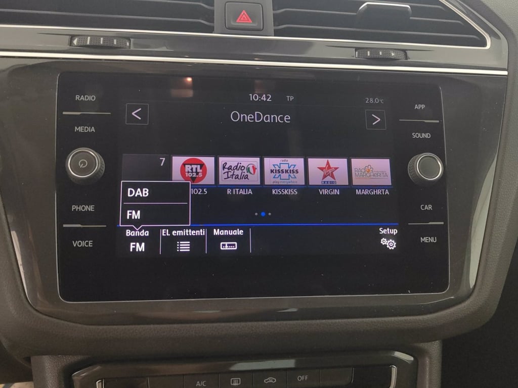 VOLKSWAGEN Tiguan 1.6 tdi urban 115cv