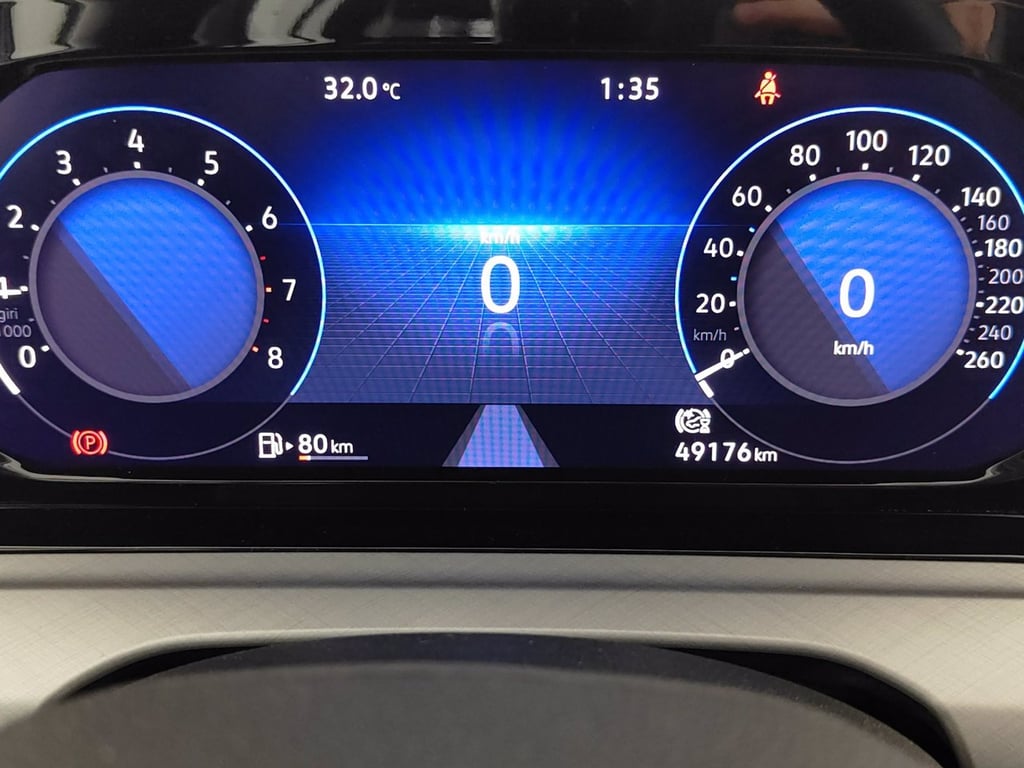 VOLKSWAGEN Golf 1.0 tsi evo life 110cv