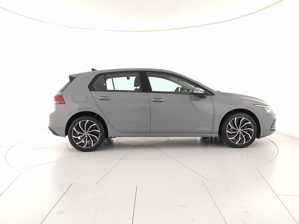 VOLKSWAGEN Golf 1.0 tsi evo life 110cv
