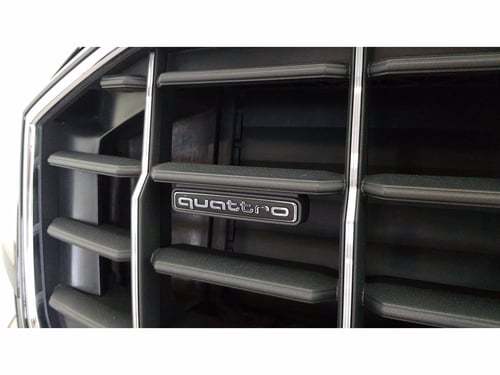 AUDI Q8 45 3.0 tdi mhev quattro tiptronic